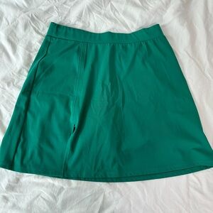 H&M Move Green Skort Women’s M